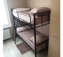 Кровати на металлокаркасе, двухъярусные, односпальные - Мебель для спальни в Ейске