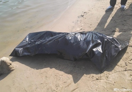 В Черном море нашли тело подростка с привязанным грузом